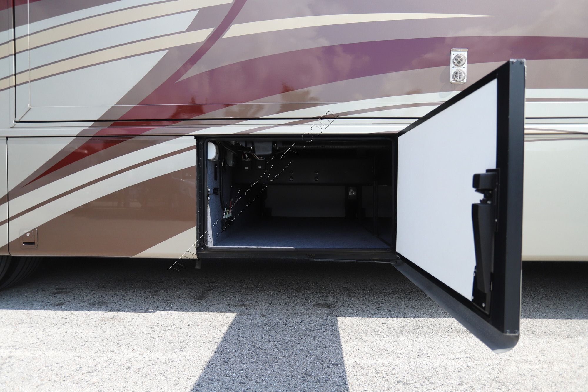 Used 2014 Newmar Ventana Le 3850 Class A  For Sale