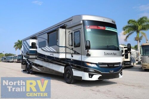 2027 Newmar London Aire 4551