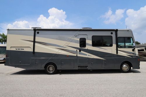 2021 Winnebago Vista 31B