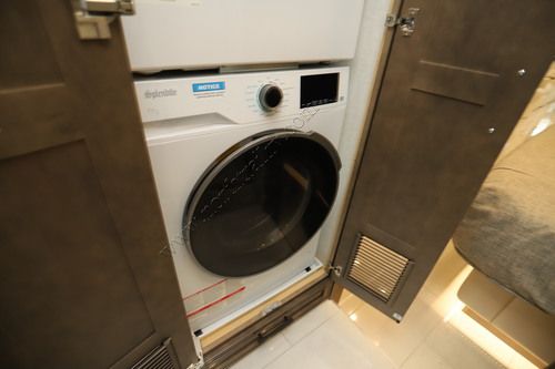 2027 Newmar London Aire 4551