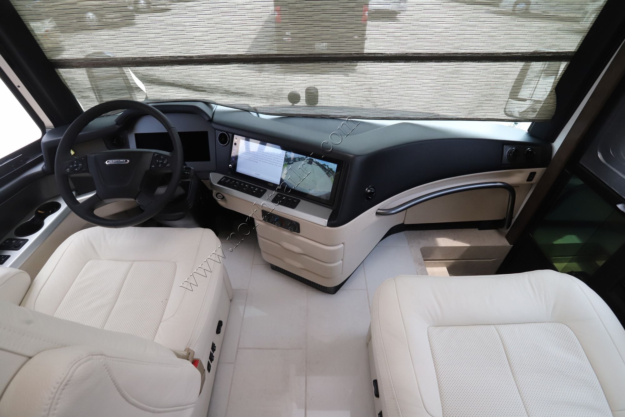 New 2027 Newmar London Aire 4551 Class A  For Sale