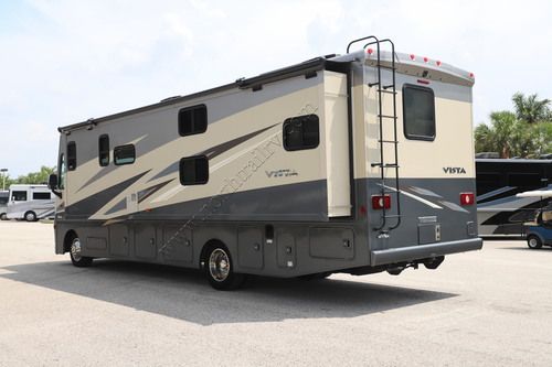 2021 Winnebago Vista 31B