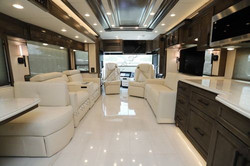 2027 Newmar London Aire 4551