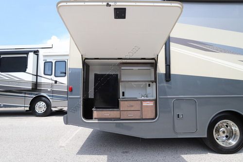 2021 Winnebago Vista 31B