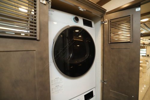 2027 Newmar London Aire 4551