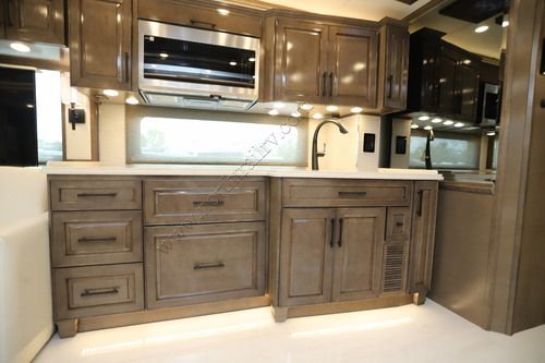 2027 Newmar London Aire 4551