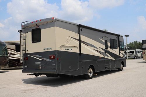2021 Winnebago Vista 31B