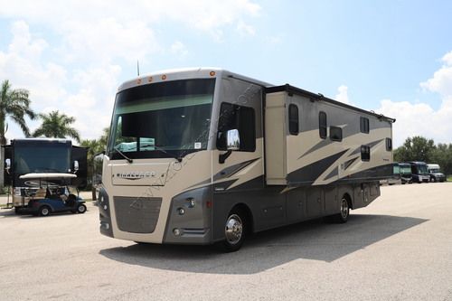 2021 Winnebago Vista 31B