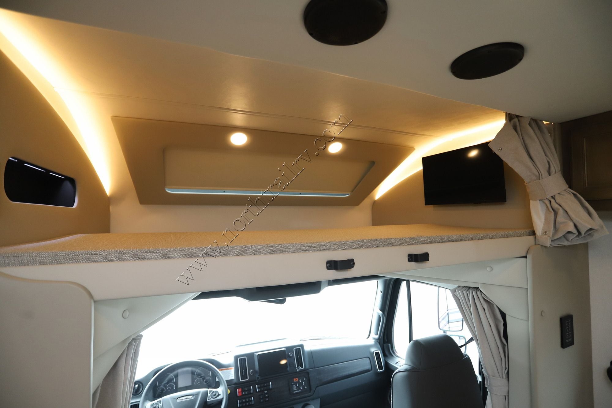 New 2027 Renegade Rv Verona 40VTR Super C  For Sale