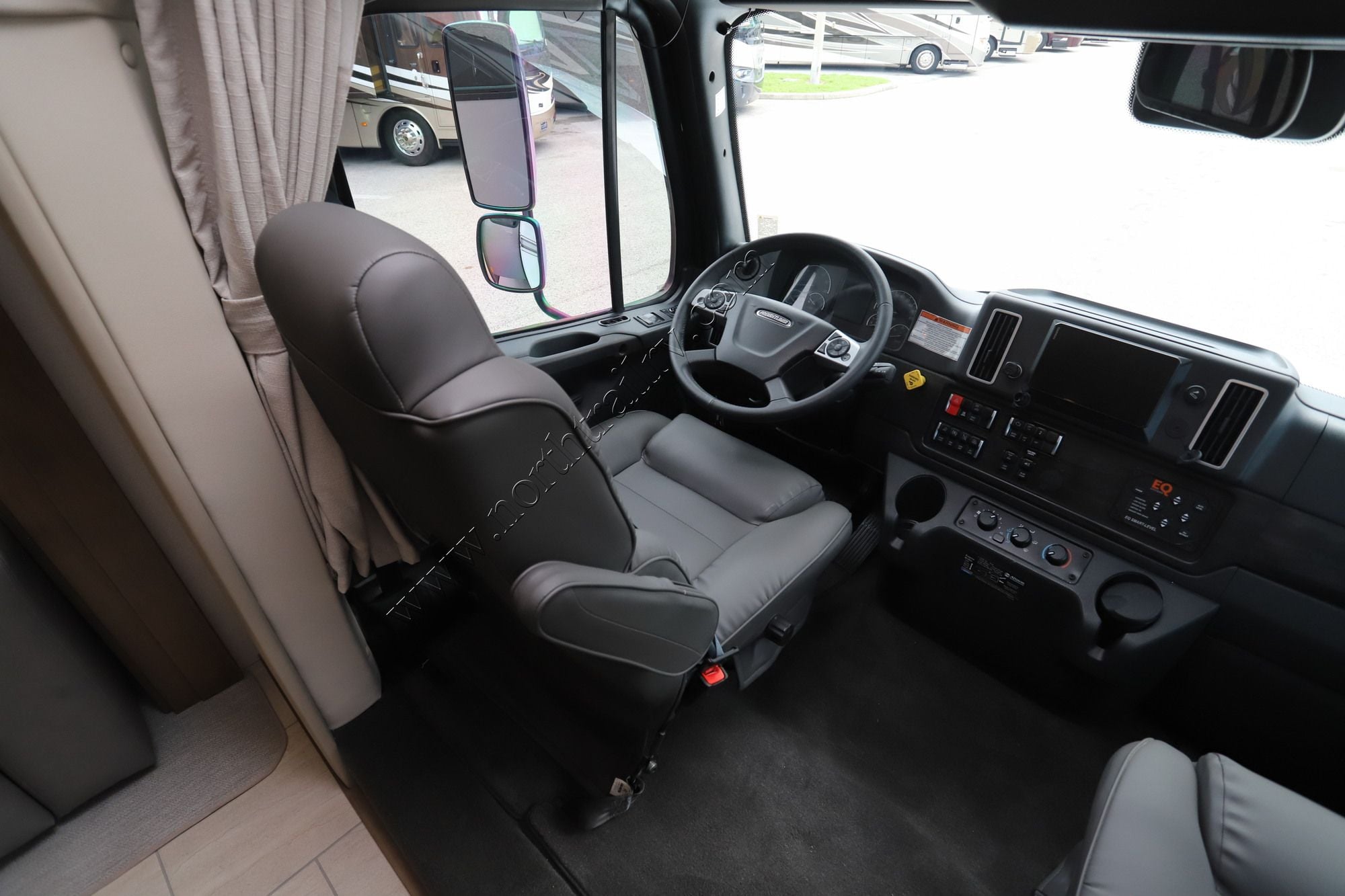 New 2027 Renegade Rv Verona 40VTR Super C  For Sale