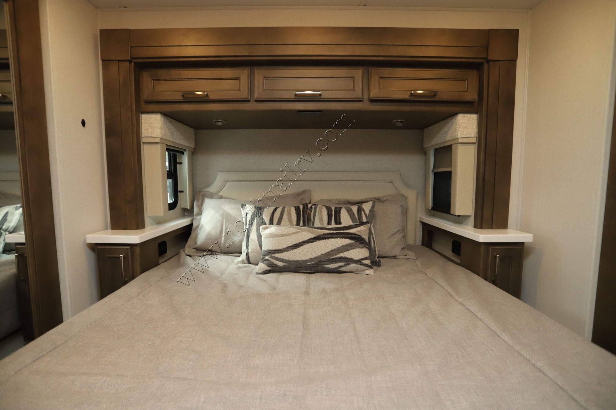 New 2027 Renegade Rv Verona 40VTR Super C  For Sale
