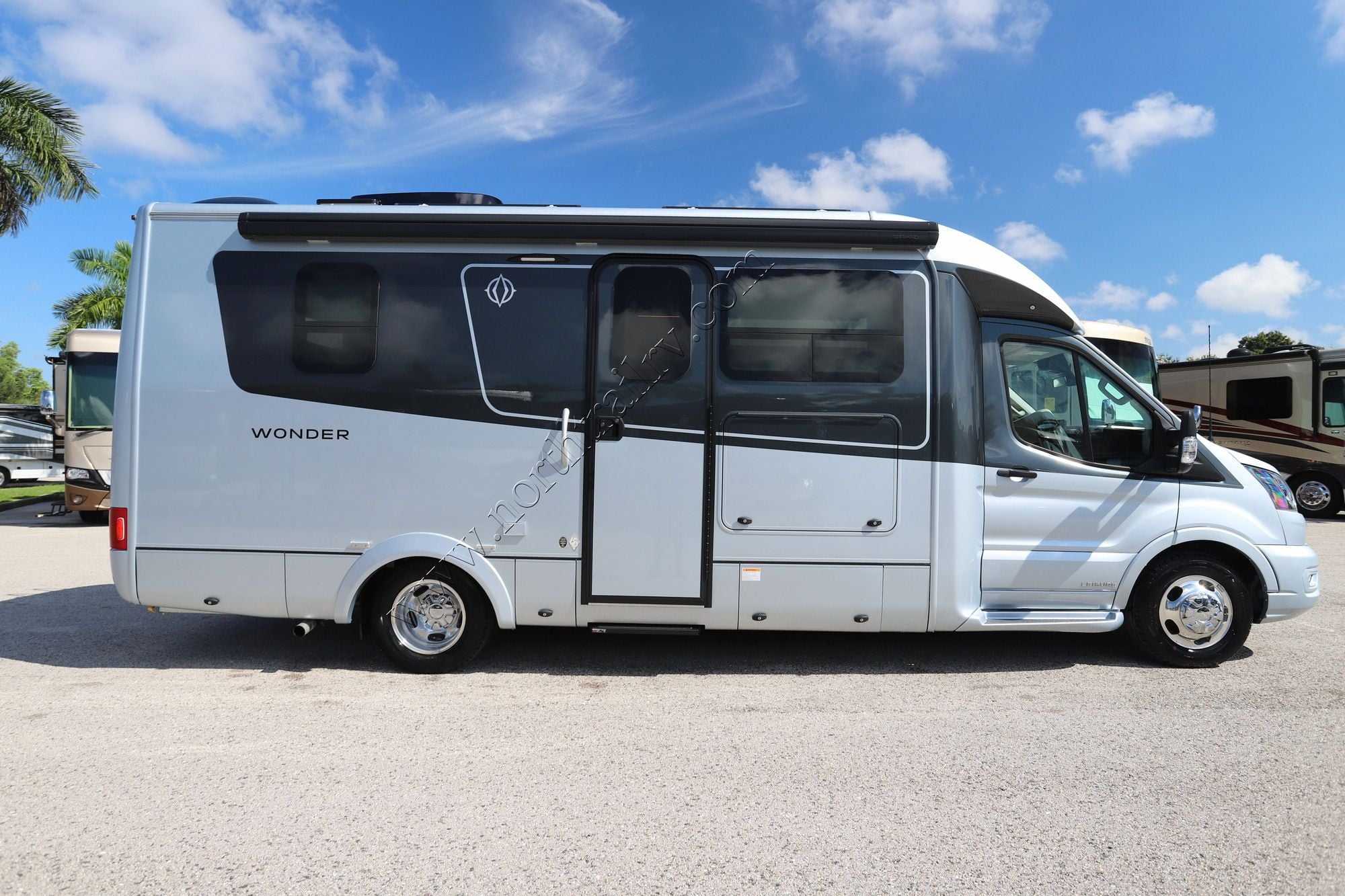 Used 2025 Leisure Van Wonder 24MBL Class C  For Sale