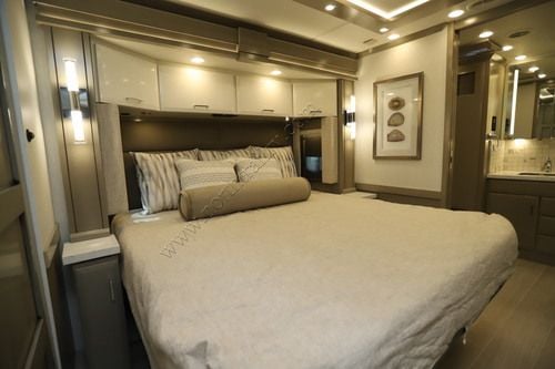 2025 Newmar Supreme Aire 4051