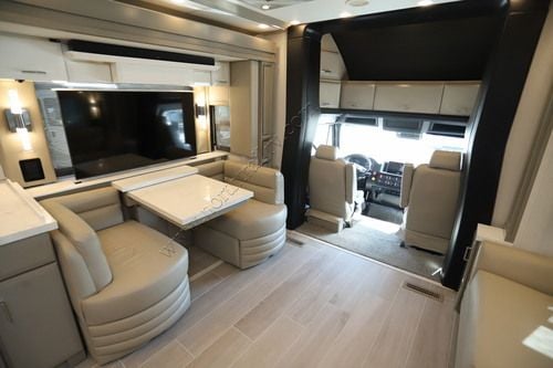 2025 Newmar Supreme Aire 4051