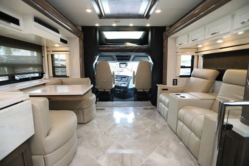 2027 Newmar Supreme Aire 3827