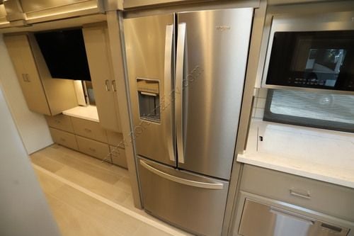 2025 Newmar Supreme Aire 4051