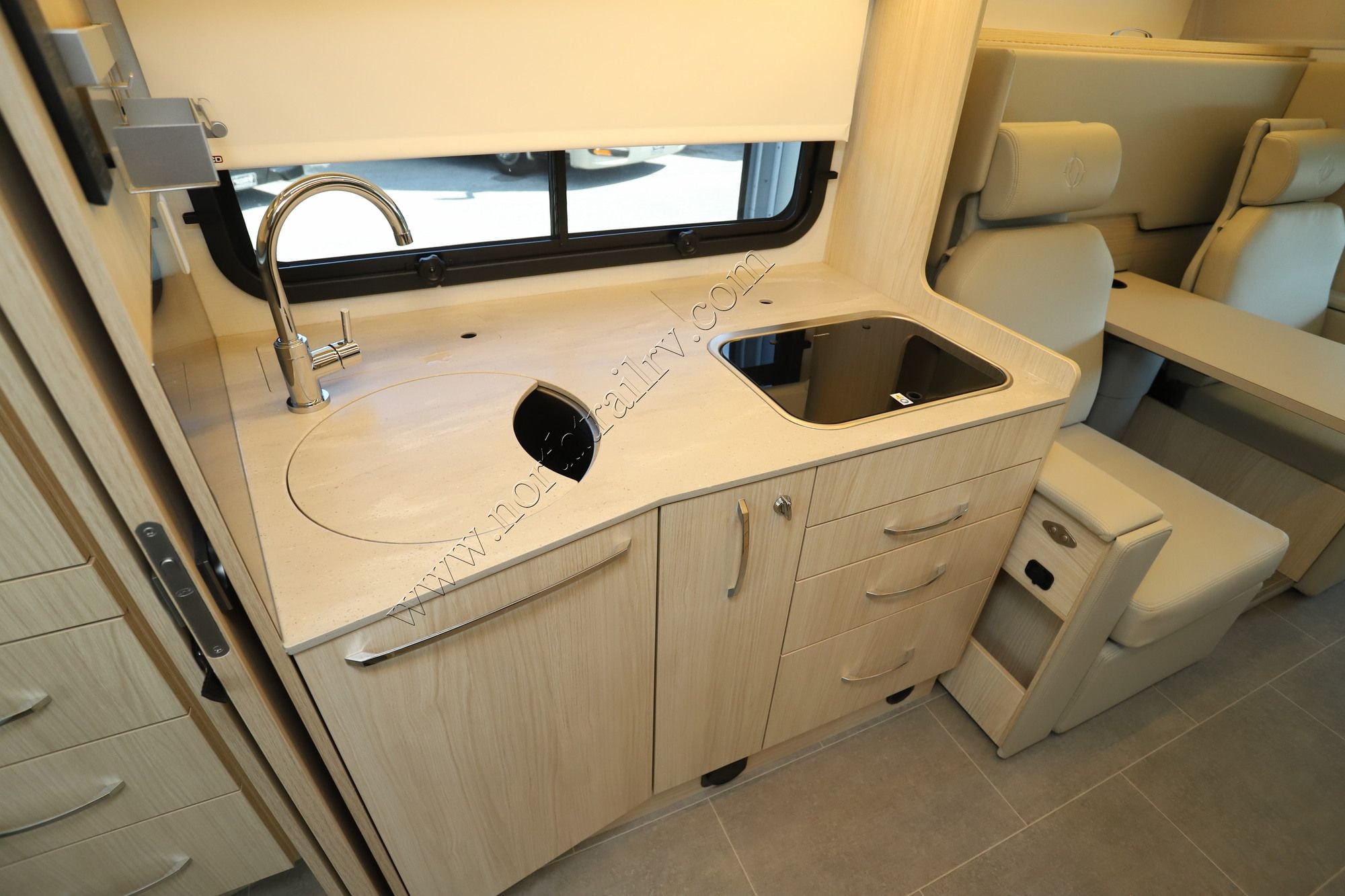 Used 2025 Leisure Van Wonder 24MBL Class C  For Sale