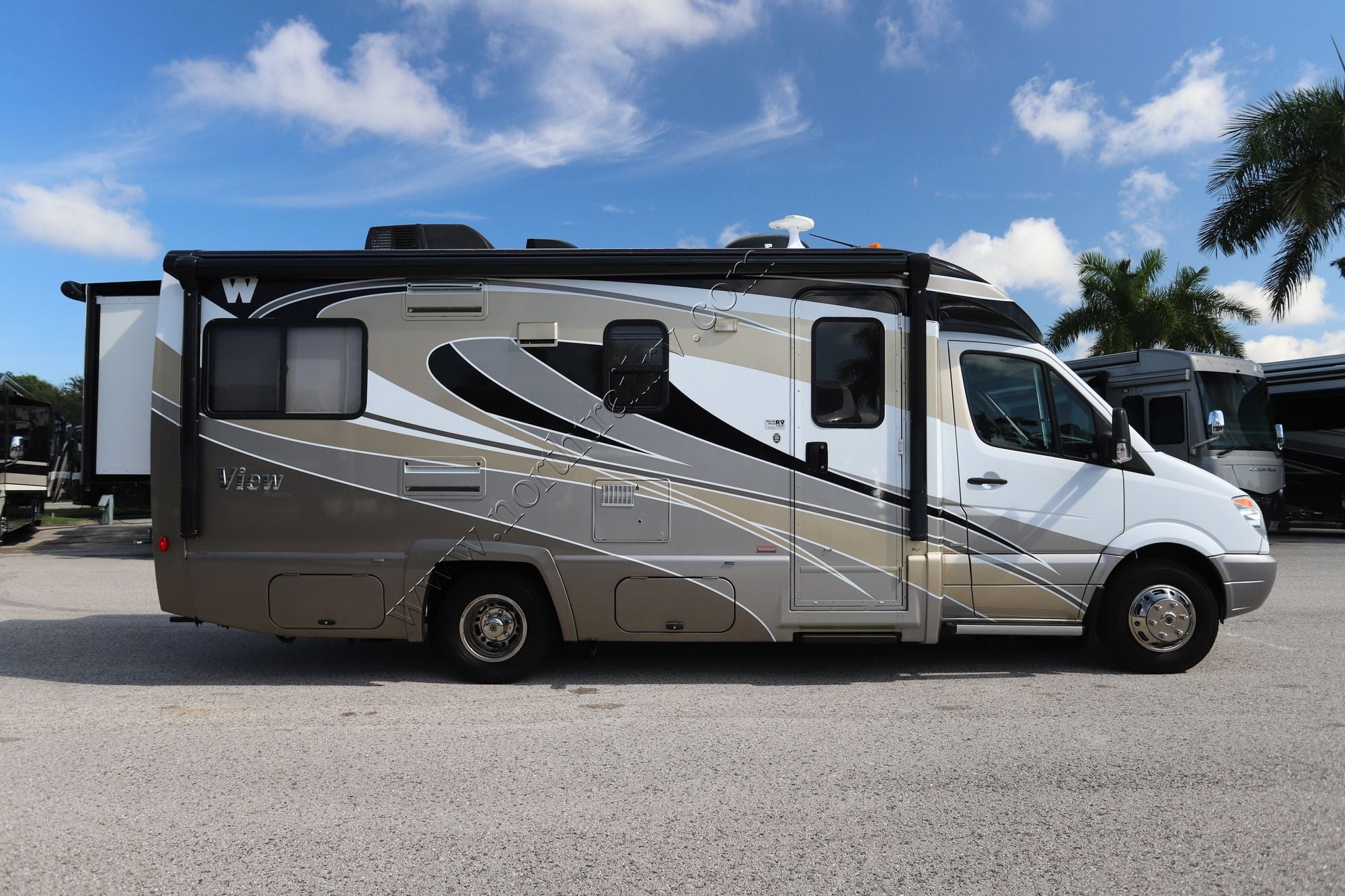 Used 2012 Winnebago View Profile 24G Class C  For Sale