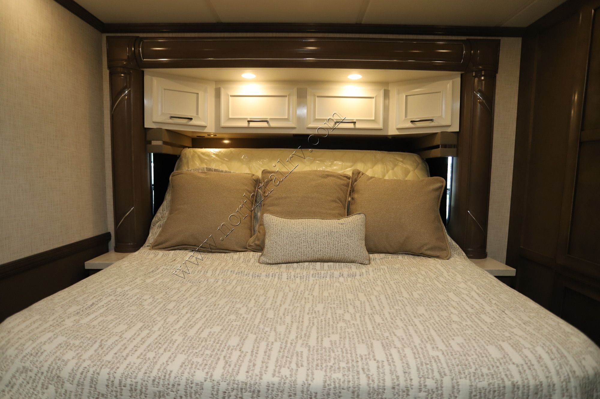New 2027 Newmar Supreme Aire 3827 Super C  For Sale