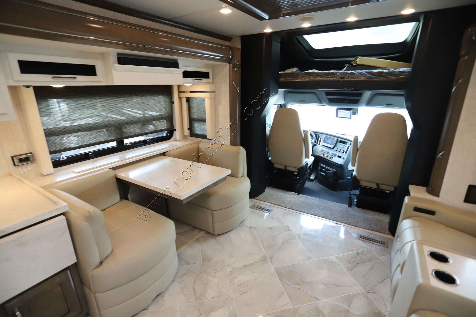 New 2027 Newmar Supreme Aire 3827 Super C  For Sale