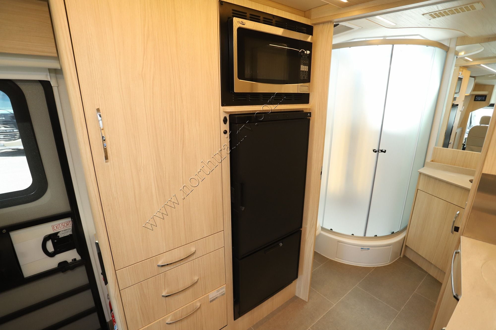 Used 2025 Leisure Van Wonder 24MBL Class C  For Sale