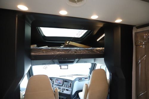 2027 Newmar Supreme Aire 3827