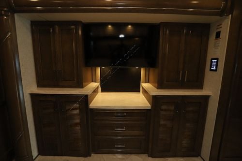 2027 Newmar Supreme Aire 3827