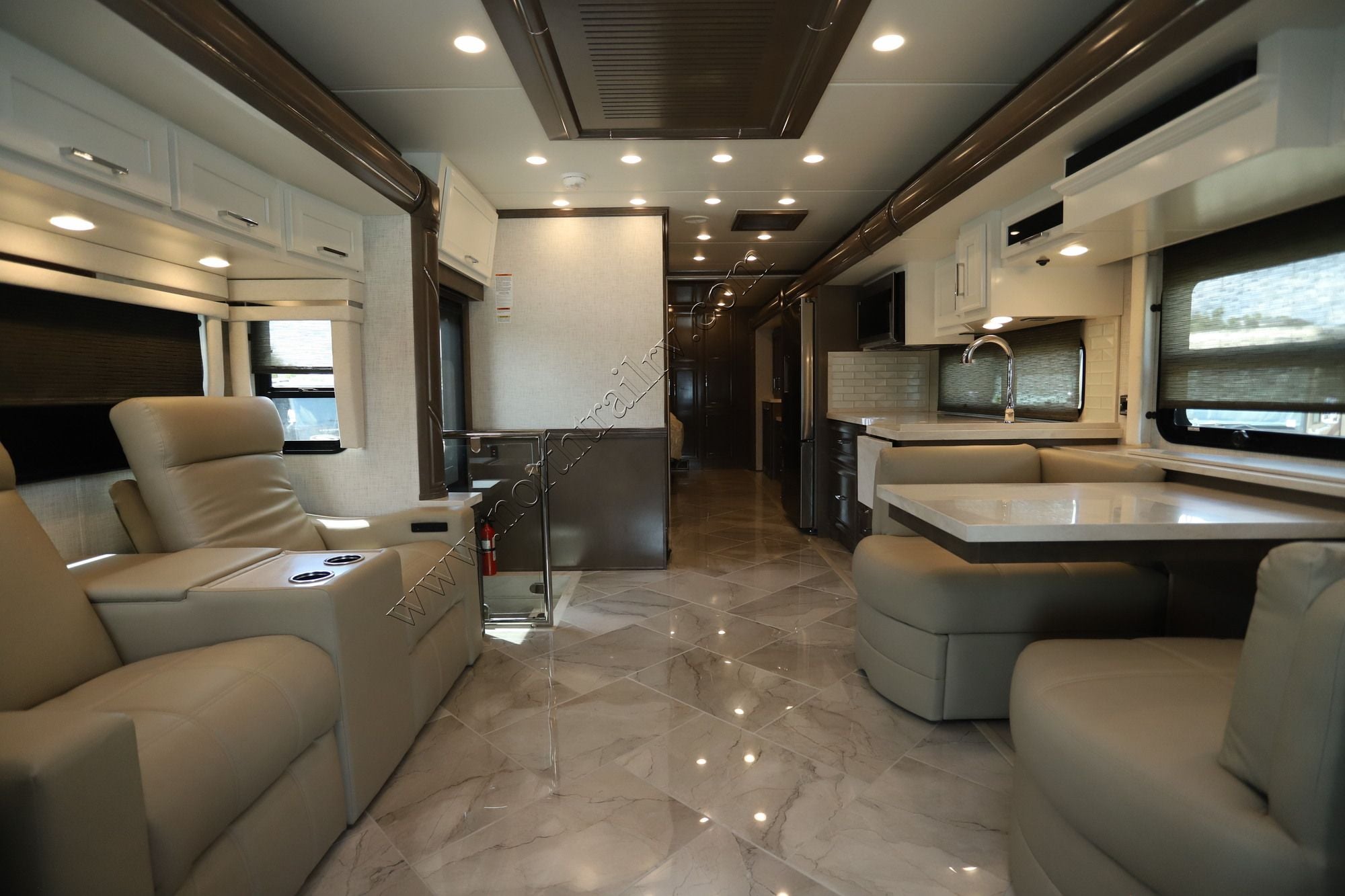 New 2027 Newmar Supreme Aire 3827 Super C  For Sale