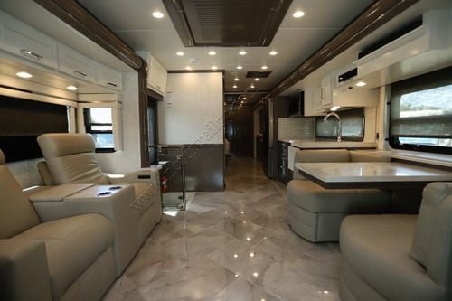 2027 Newmar Supreme Aire 3827