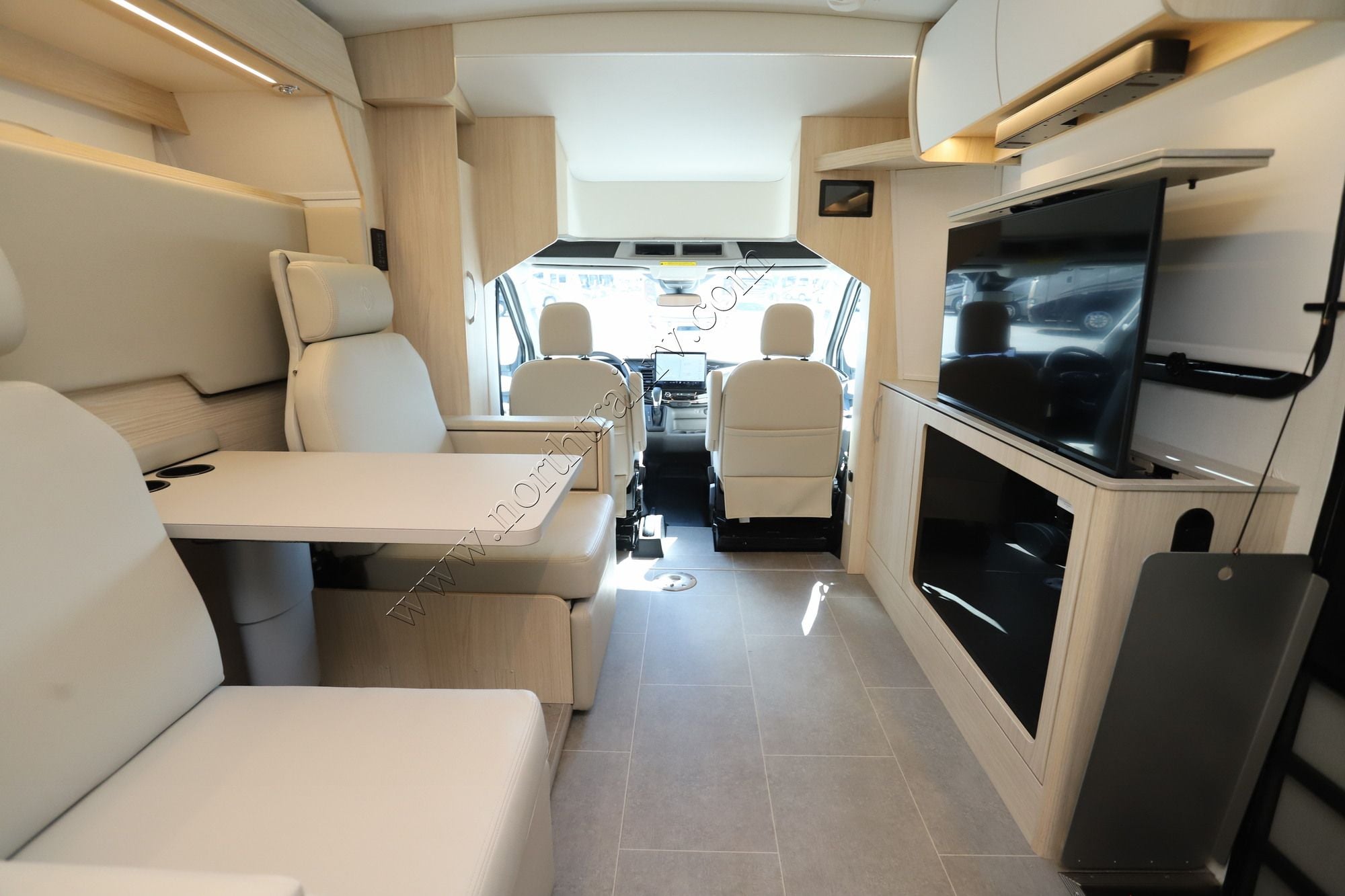 Used 2025 Leisure Van Wonder 24MBL Class C  For Sale