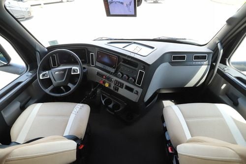 2027 Newmar Supreme Aire 3827
