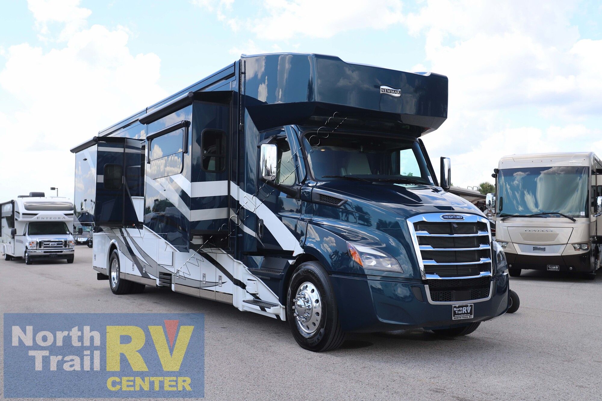 New 2027 Newmar Supreme Aire 3827 Super C  For Sale