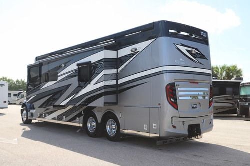 2025 Newmar Supreme Aire 4051