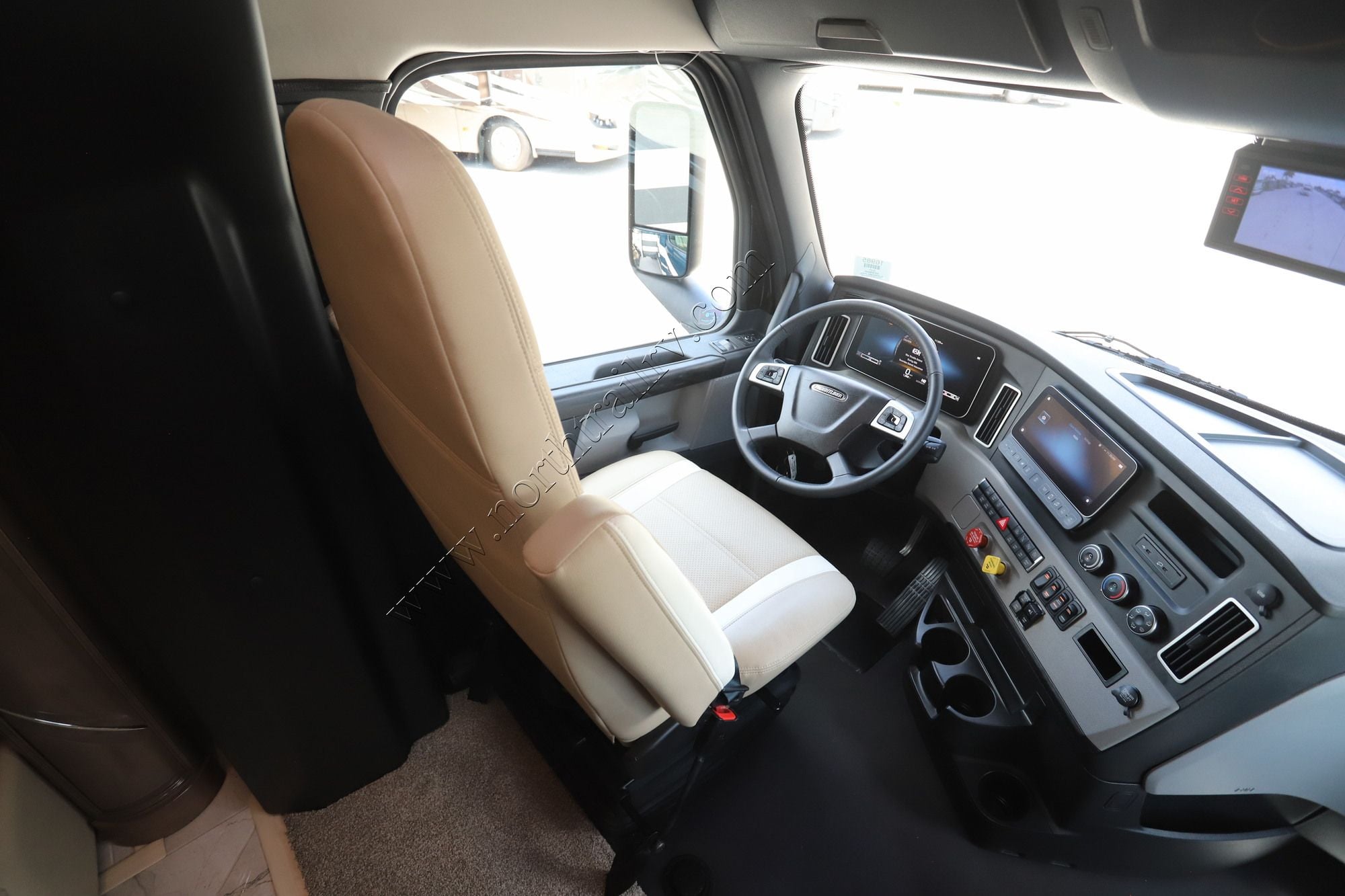 New 2027 Newmar Supreme Aire 3827 Super C  For Sale