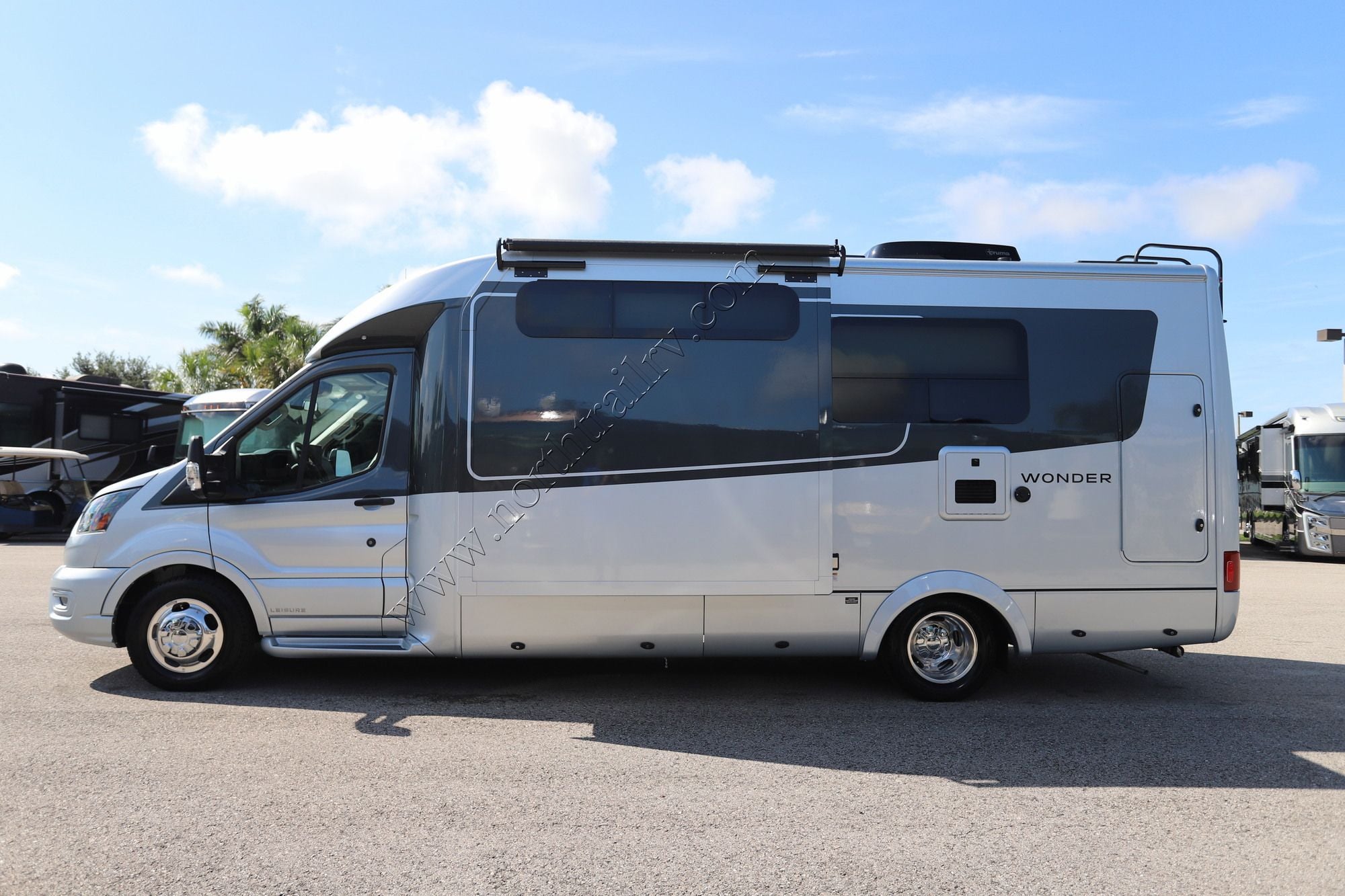 Used 2025 Leisure Van Wonder 24MBL Class C  For Sale