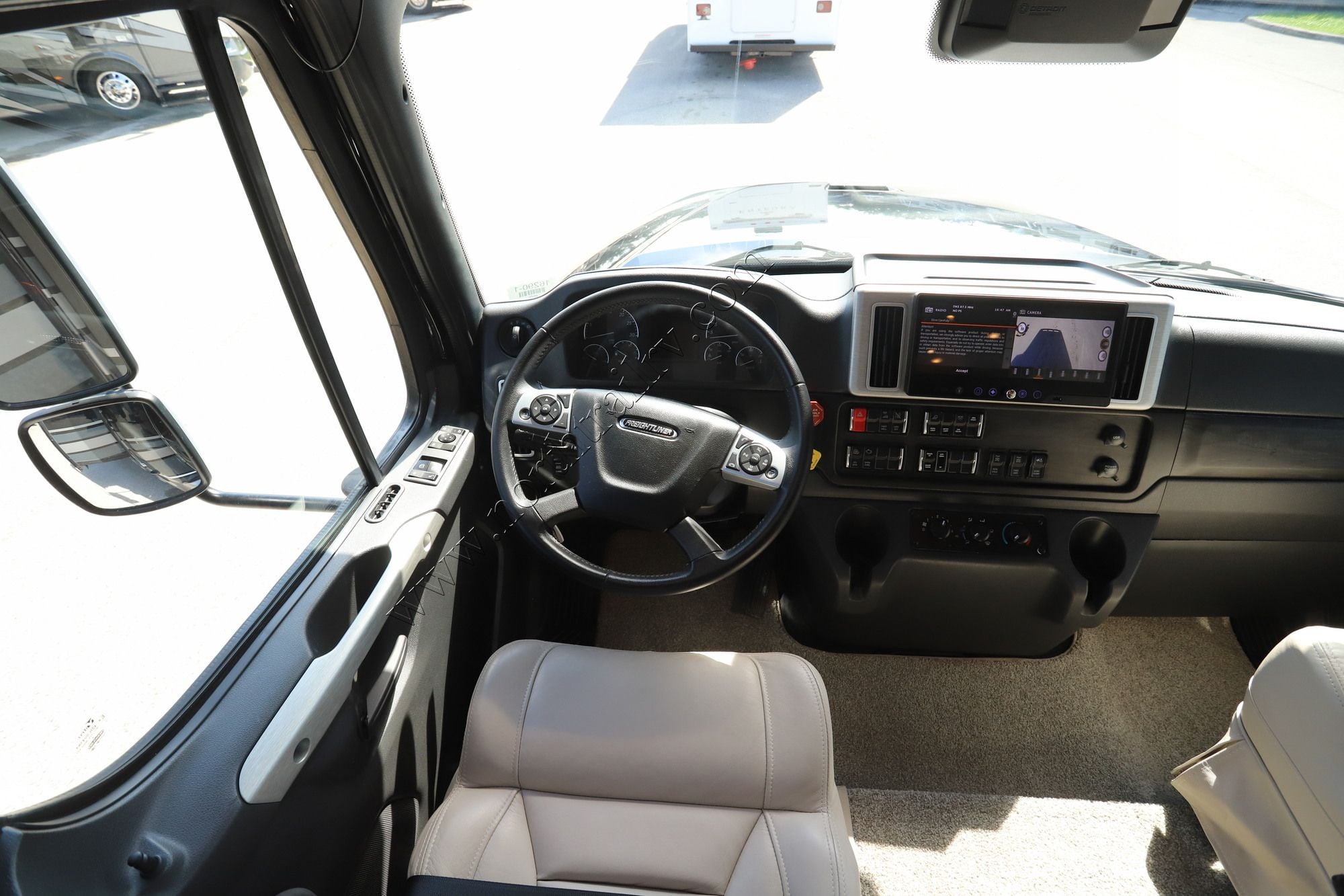Used 2025 Newmar Supreme Aire 4051 Super C  For Sale