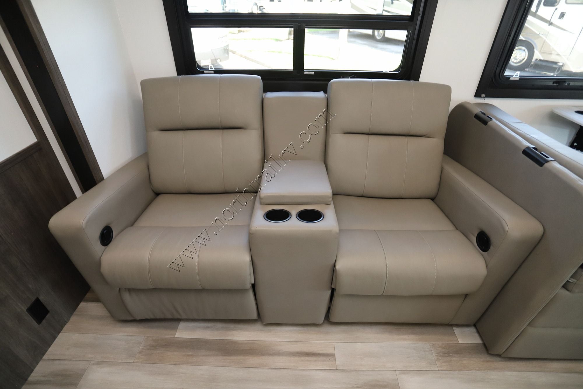 Used 2026 Entegra Odyssey 30Z Class C  For Sale