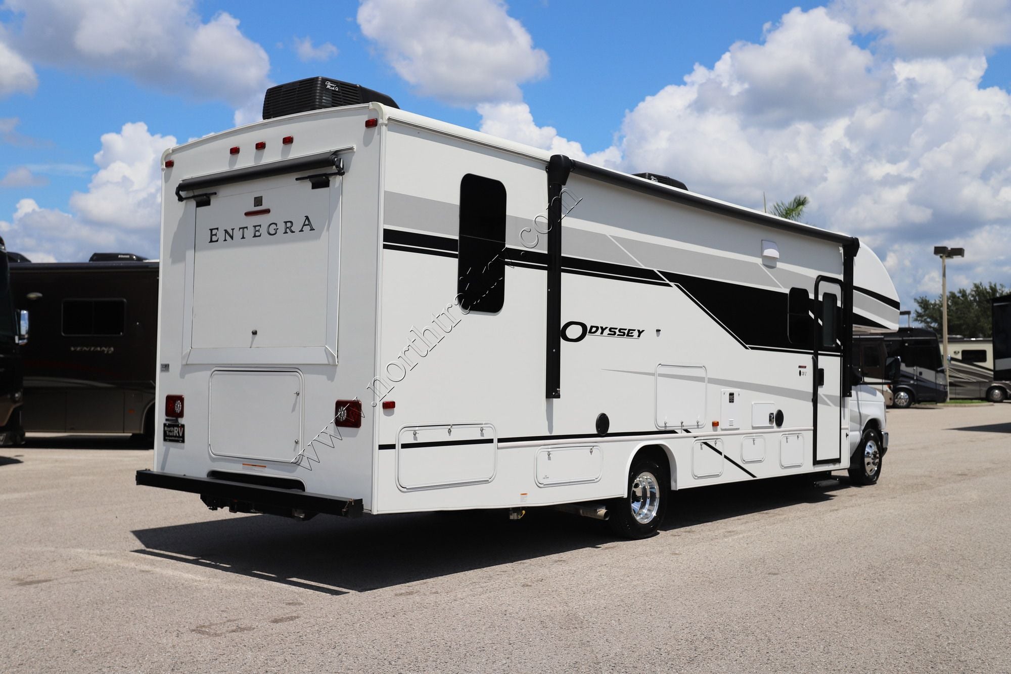 Used 2026 Entegra Odyssey 30Z Class C  For Sale