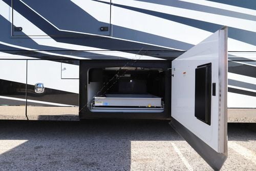 2024 American Coach Dream 42V