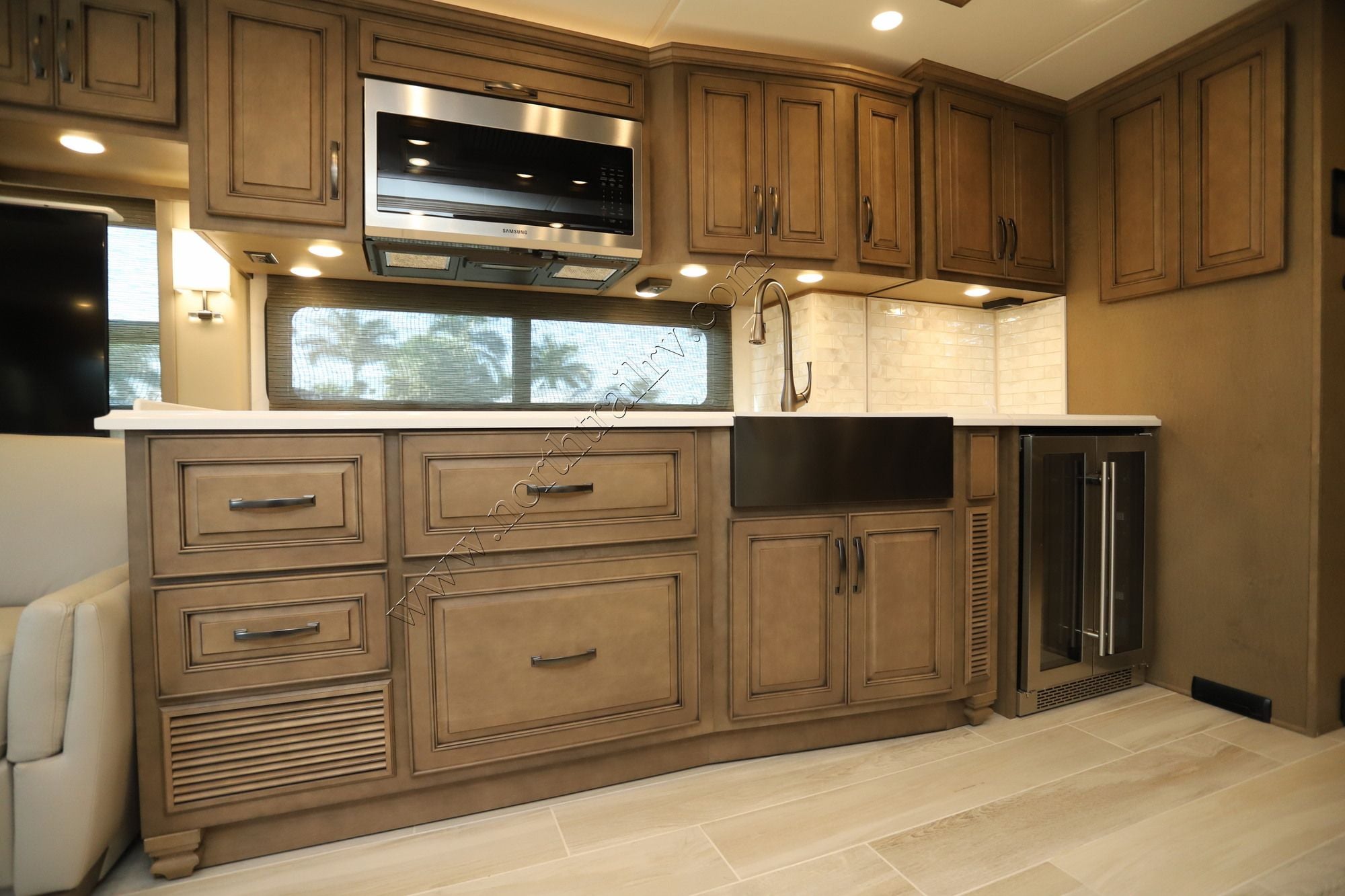 New 2027 Newmar Dutch Star 4325 Class A  For Sale