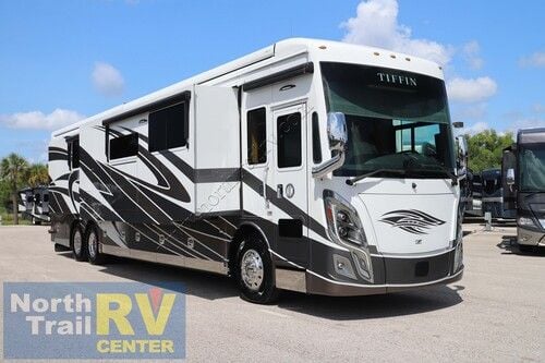 2021 Tiffin Motor Homes Zephyr 45PZ Class A