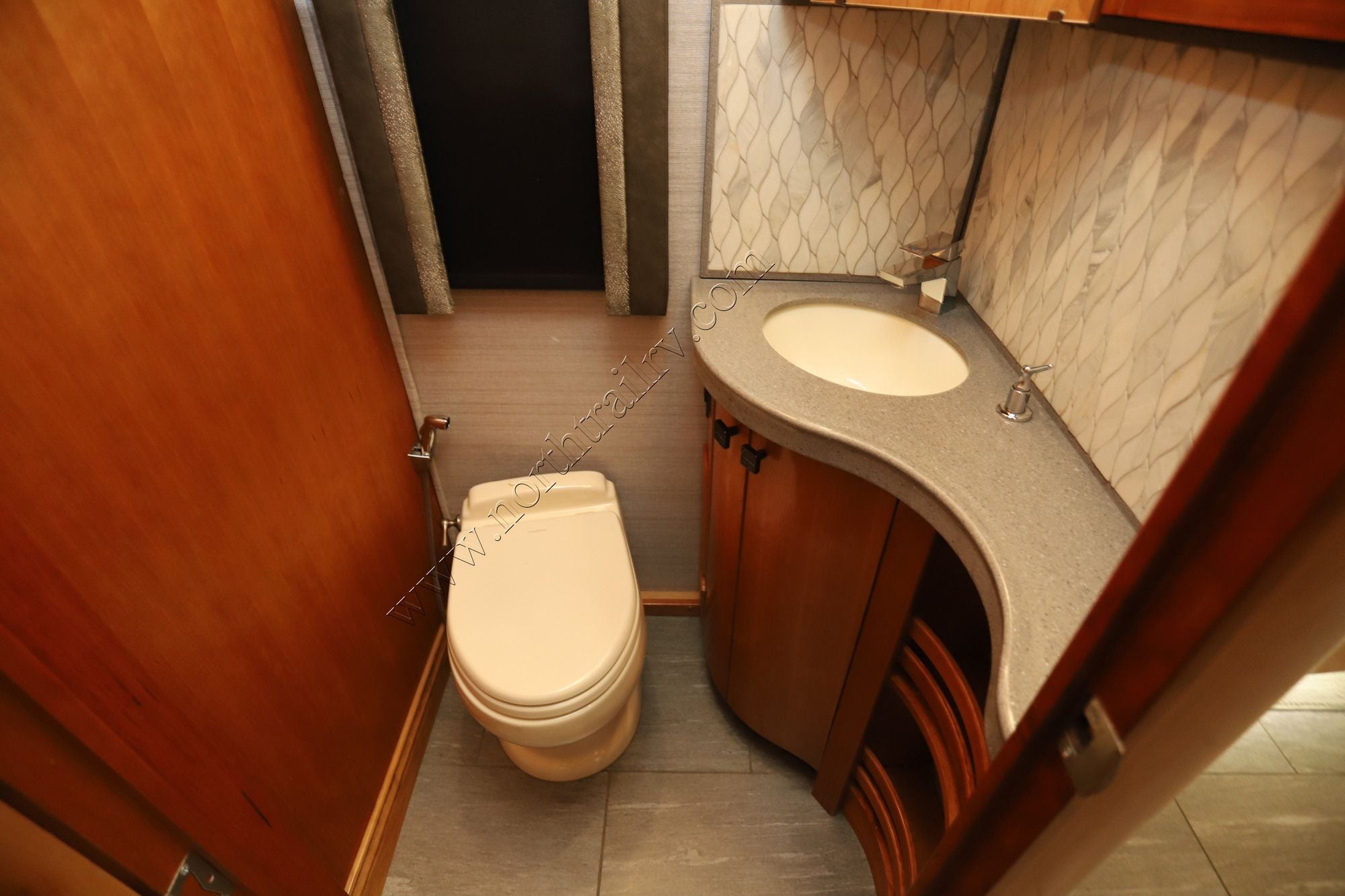 Used 2021 Tiffin Motor Homes Zephyr 45PZ Class A  For Sale