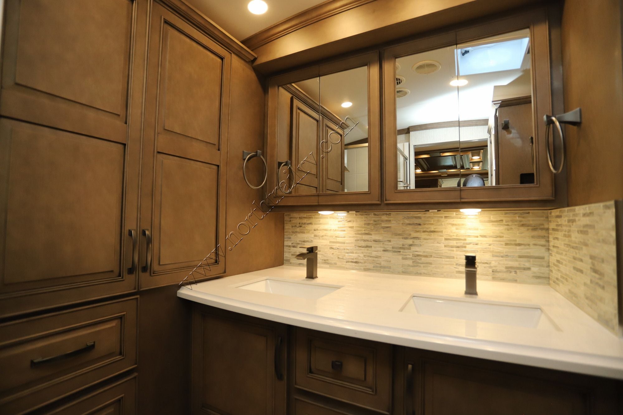 New 2027 Newmar Dutch Star 4325 Class A  For Sale