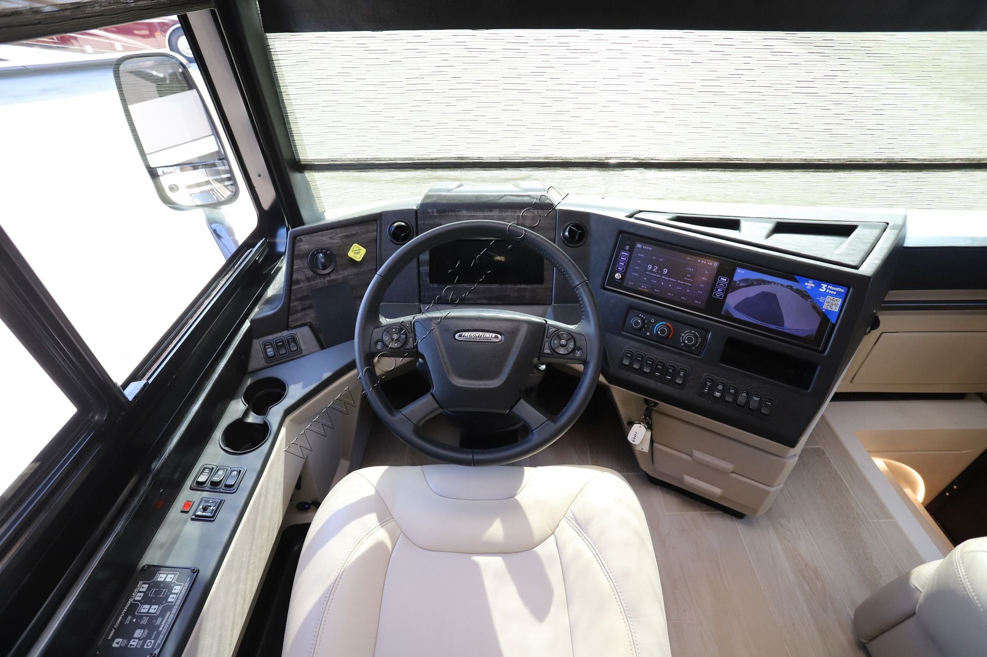 New 2027 Newmar Dutch Star 4325 Class A  For Sale