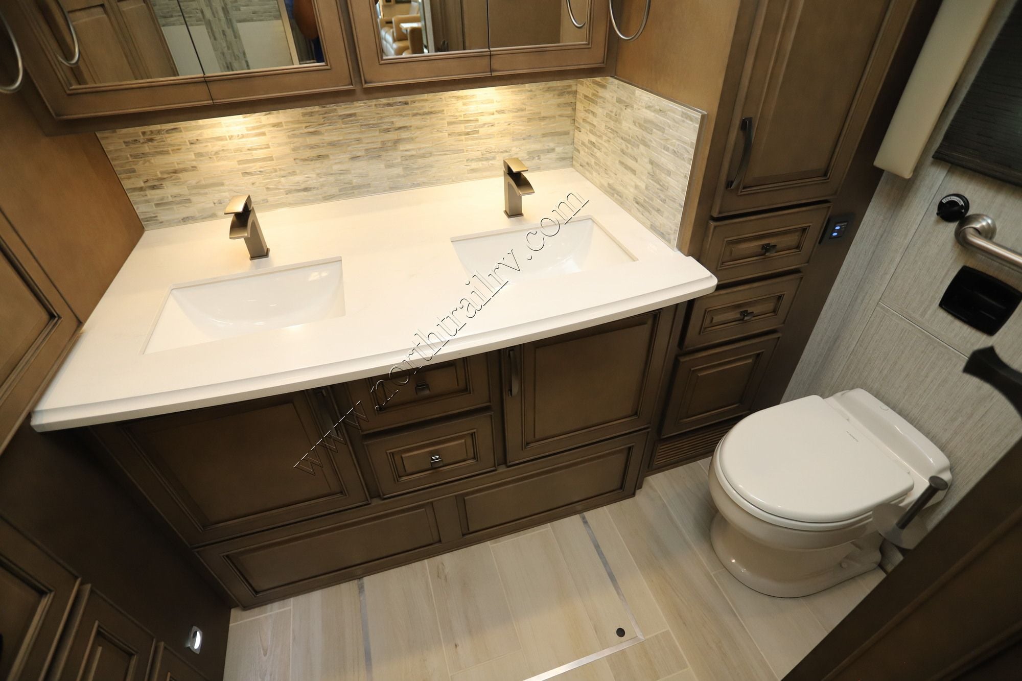 New 2027 Newmar Dutch Star 4325 Class A  For Sale