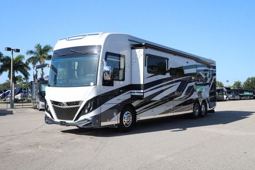 2024 American Coach Dream 42V