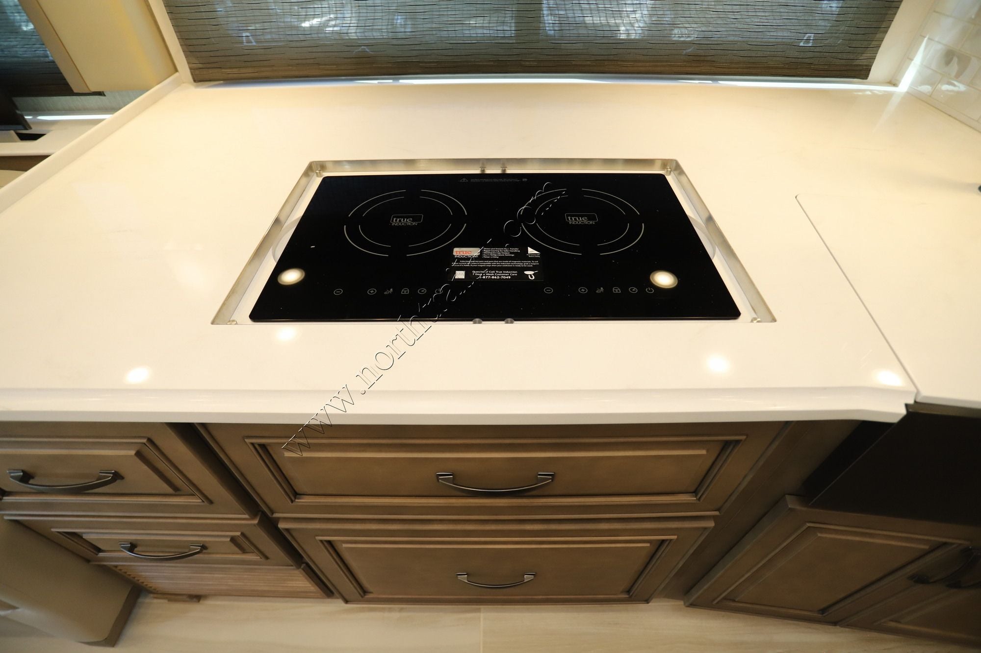 New 2027 Newmar Dutch Star 4325 Class A  For Sale