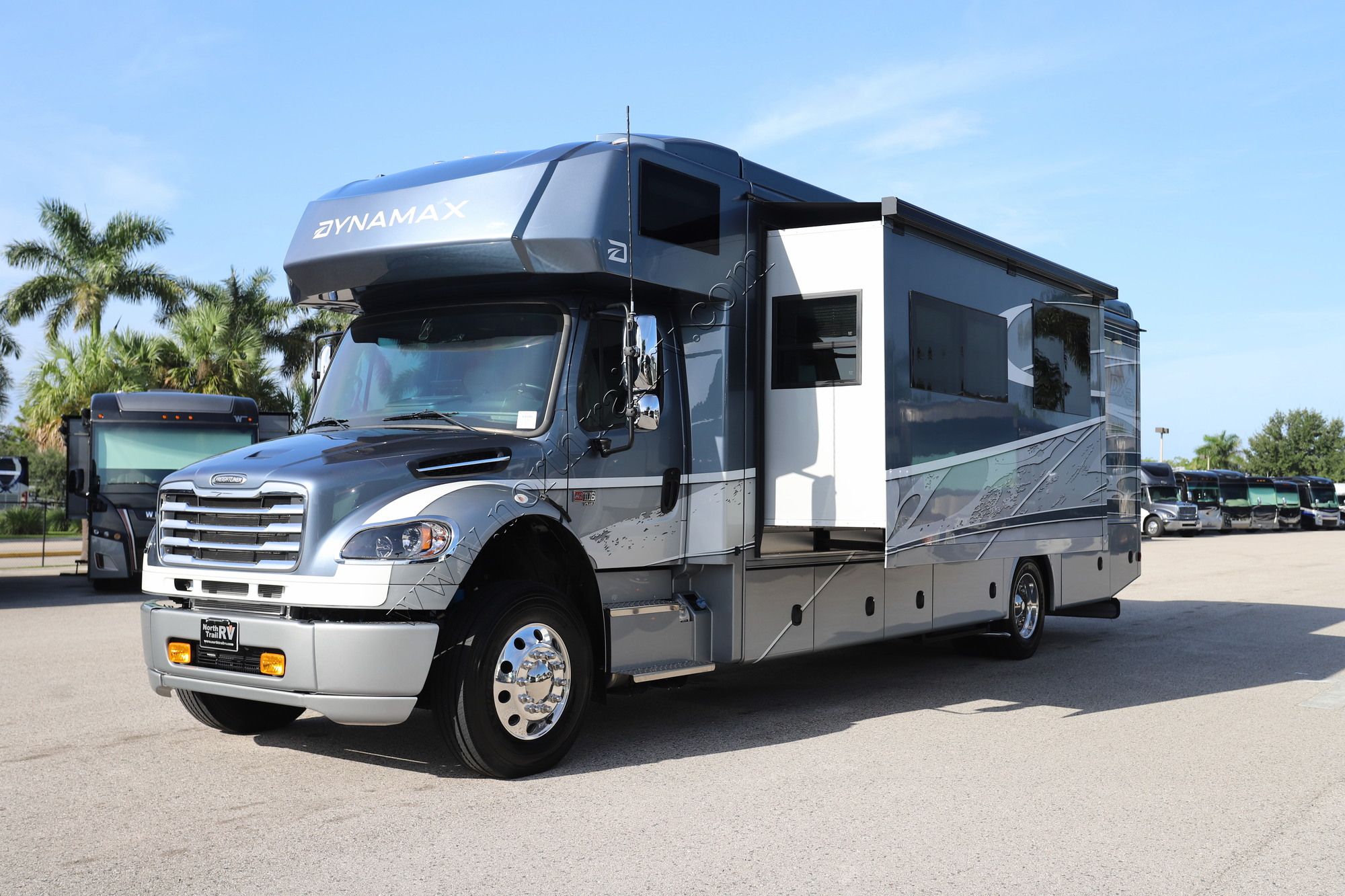 Used 2026 Dynamax Dx3 34KD Super C  For Sale