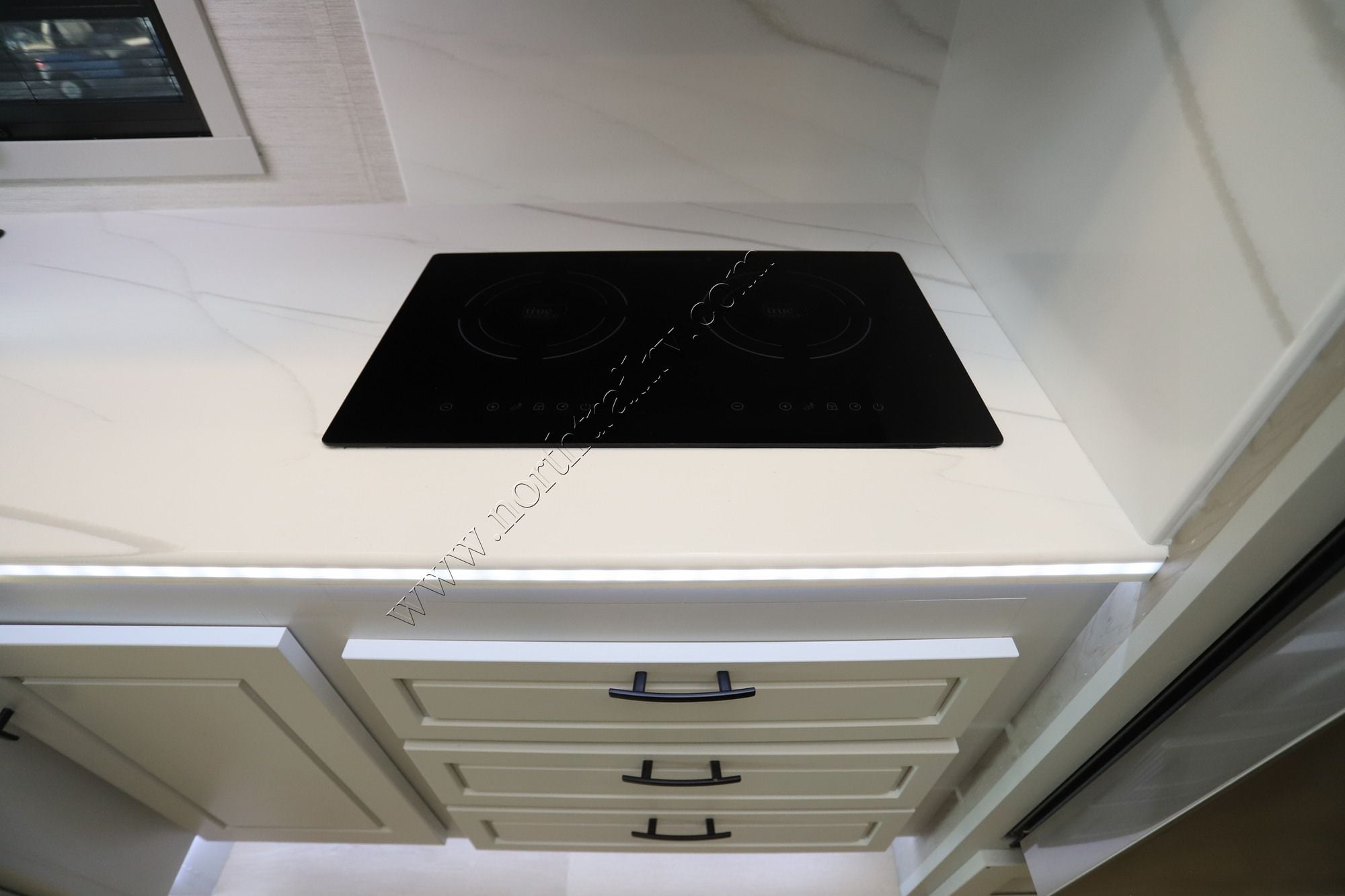 Used 2026 Dynamax Dx3 34KD Super C  For Sale