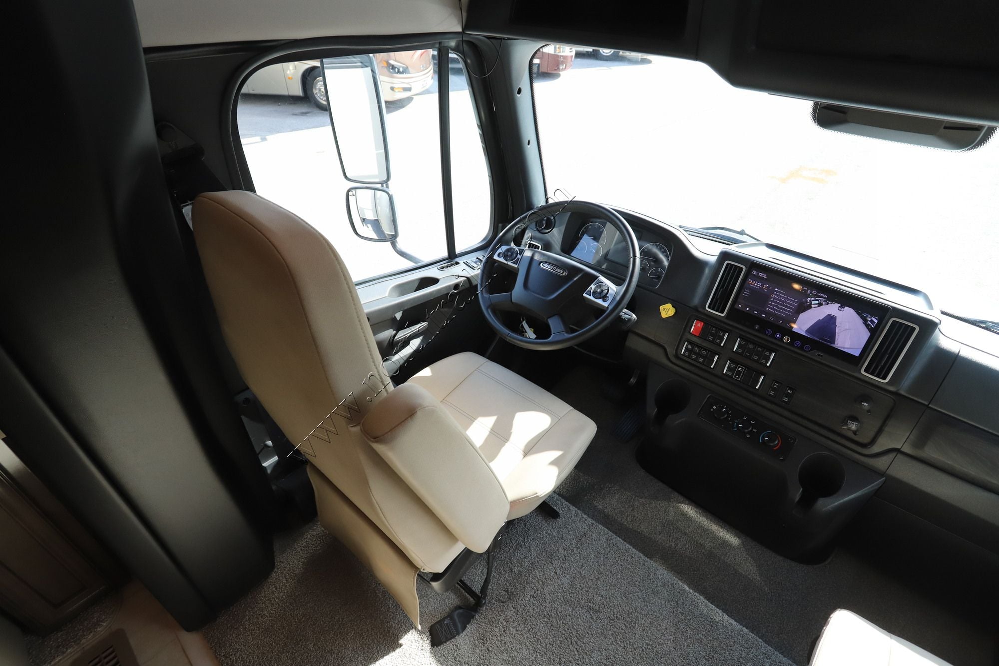 Used 2025 Newmar Super Star 4059 Super C  For Sale